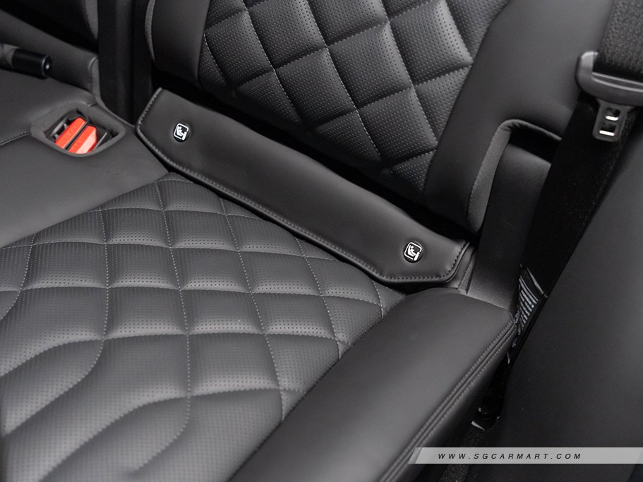 https://i.i-sgcm.com/new_cars/cars/21974/21974_g18