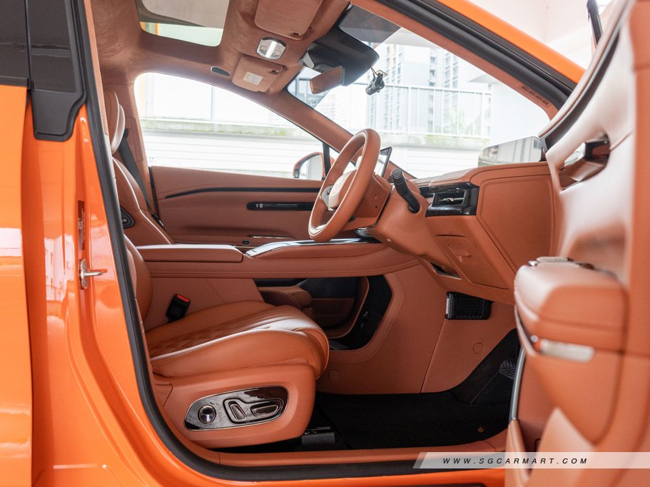 https://i.i-sgcm.com/new_cars/cars/21974/21974_g54