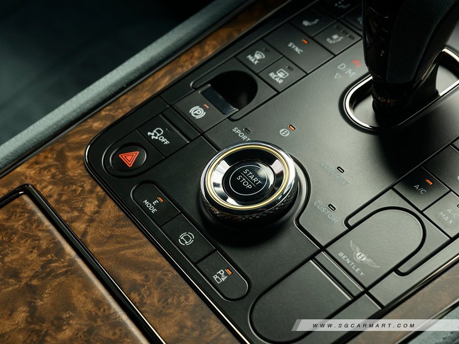 https://i.i-sgcm.com/new_cars/cars/21975/21975_g11