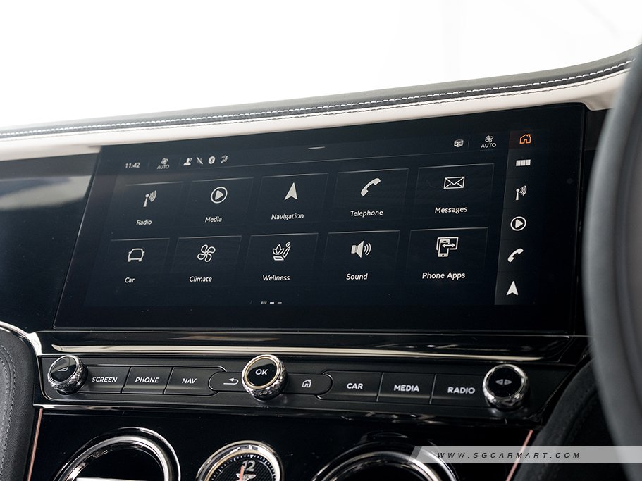 https://i.i-sgcm.com/new_cars/cars/21975/21975_g29