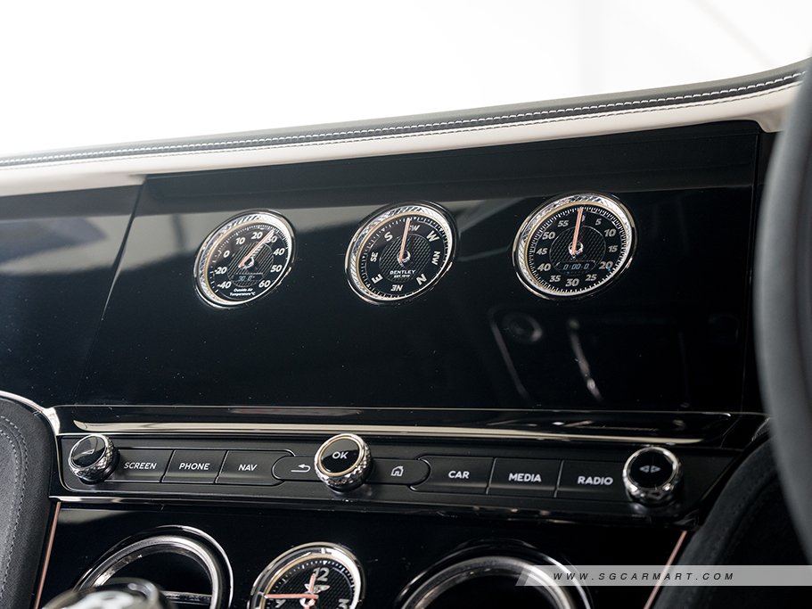 https://i.i-sgcm.com/new_cars/cars/21975/21975_g30