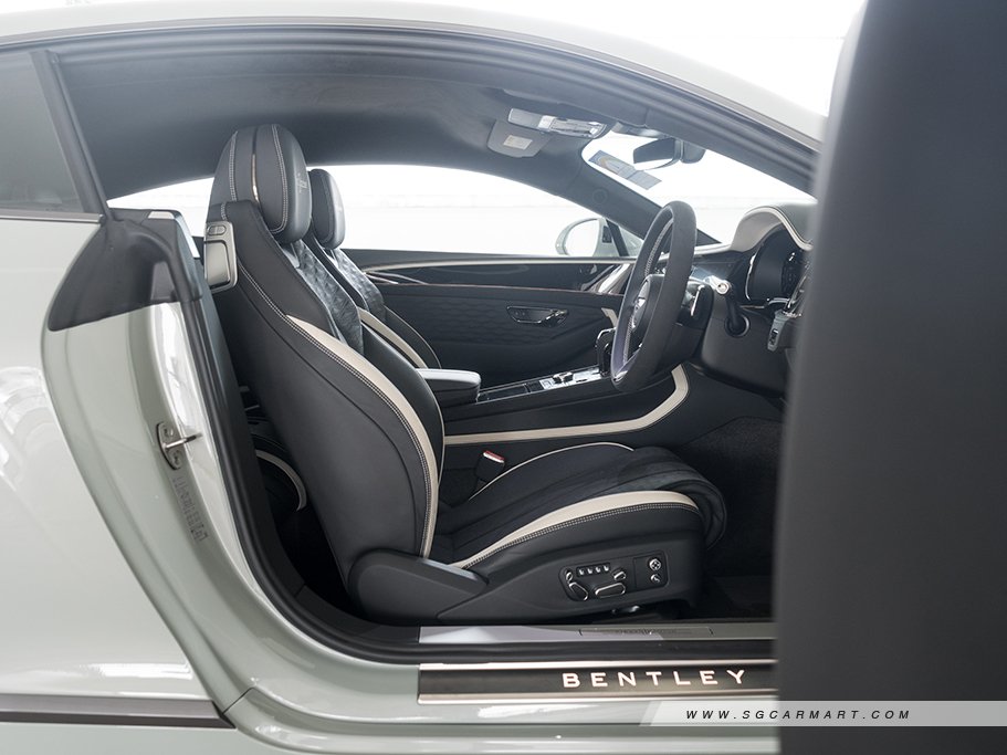 https://i.i-sgcm.com/new_cars/cars/21975/21975_g40
