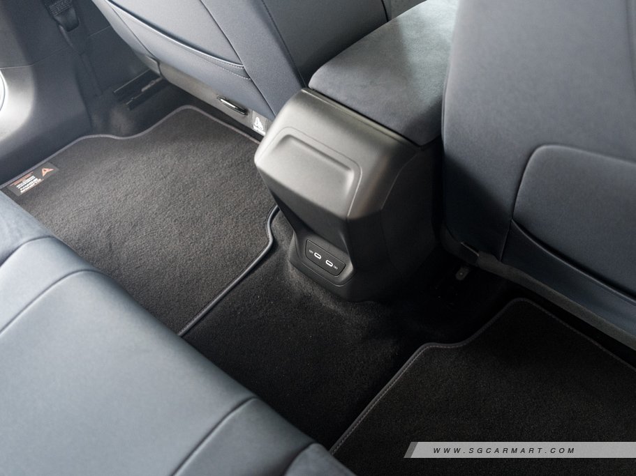 https://i.i-sgcm.com/new_cars/cars/21981/21981_g34