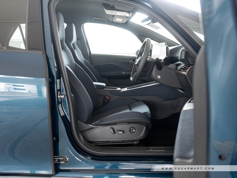 https://i.i-sgcm.com/new_cars/cars/21981/21981_g35