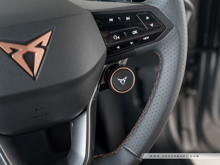 https://i.i-sgcm.com/new_cars/cars/21982/21982_g29