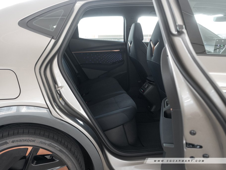 https://i.i-sgcm.com/new_cars/cars/21982/21982_g38