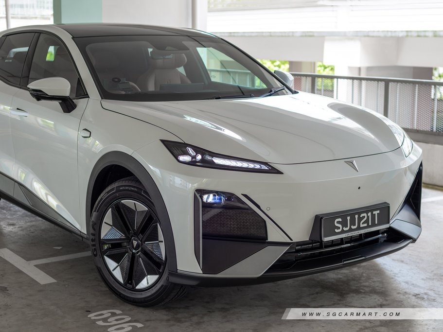 https://i.i-sgcm.com/new_cars/cars/21984/21984_g17