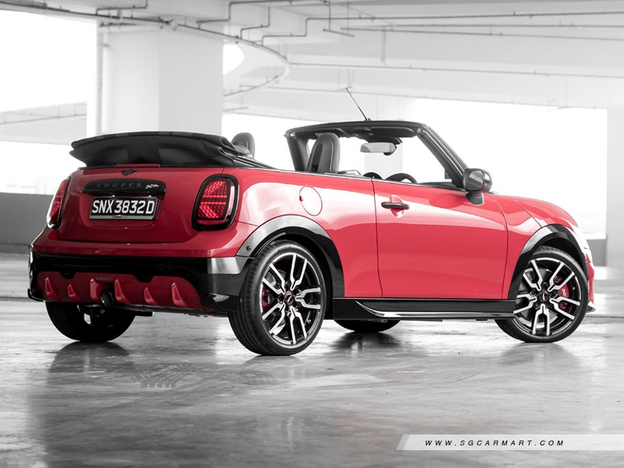 https://i.i-sgcm.com/new_cars/cars/21985/21985_g16