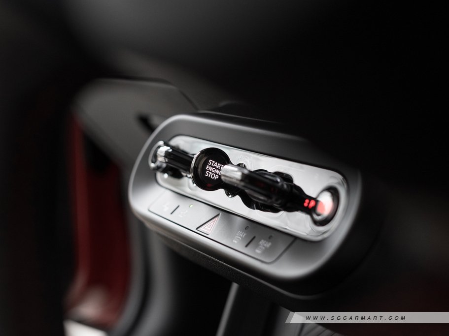 https://i.i-sgcm.com/new_cars/cars/21985/21985_g27