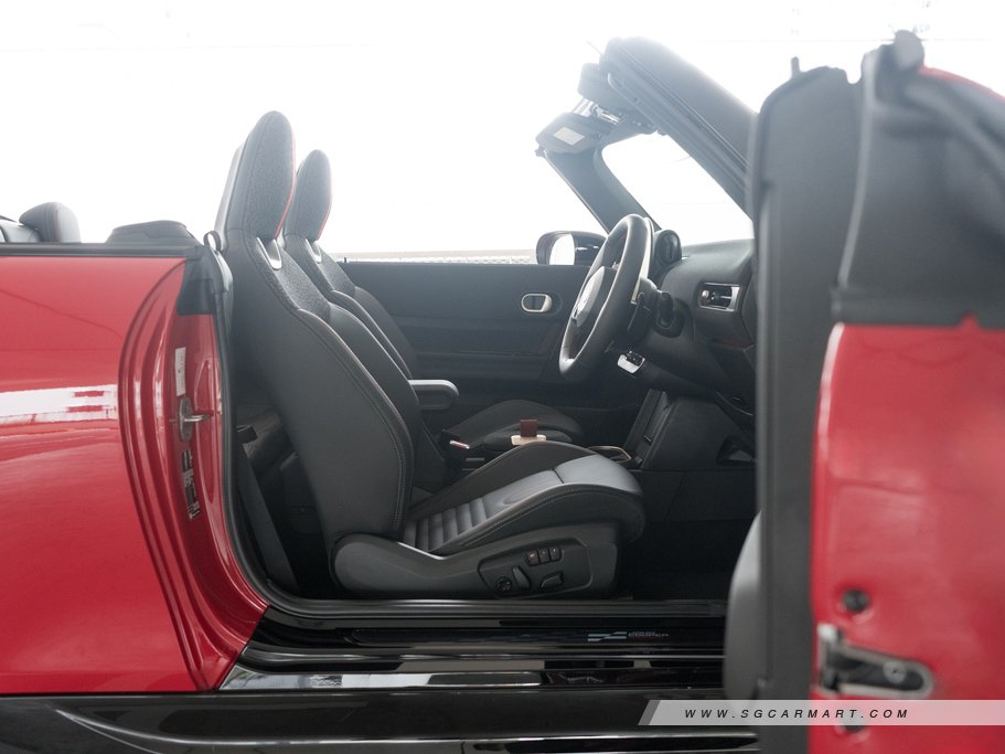https://i.i-sgcm.com/new_cars/cars/21985/21985_g32