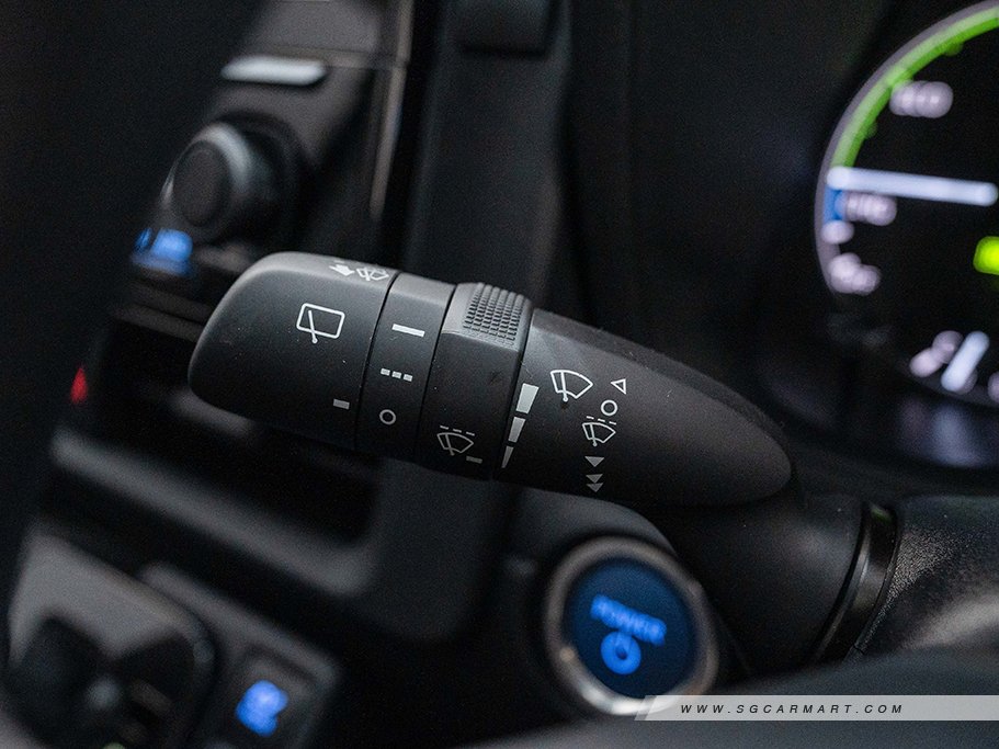 https://i.i-sgcm.com/new_cars/cars/21987/21987_g14