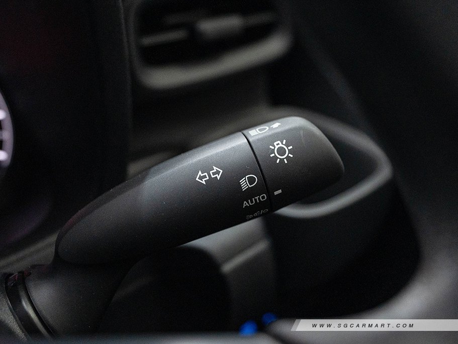 https://i.i-sgcm.com/new_cars/cars/21987/21987_g15