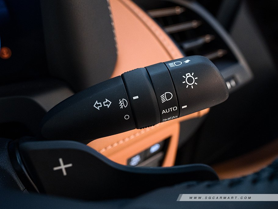 https://i.i-sgcm.com/new_cars/cars/21989/21989_g17