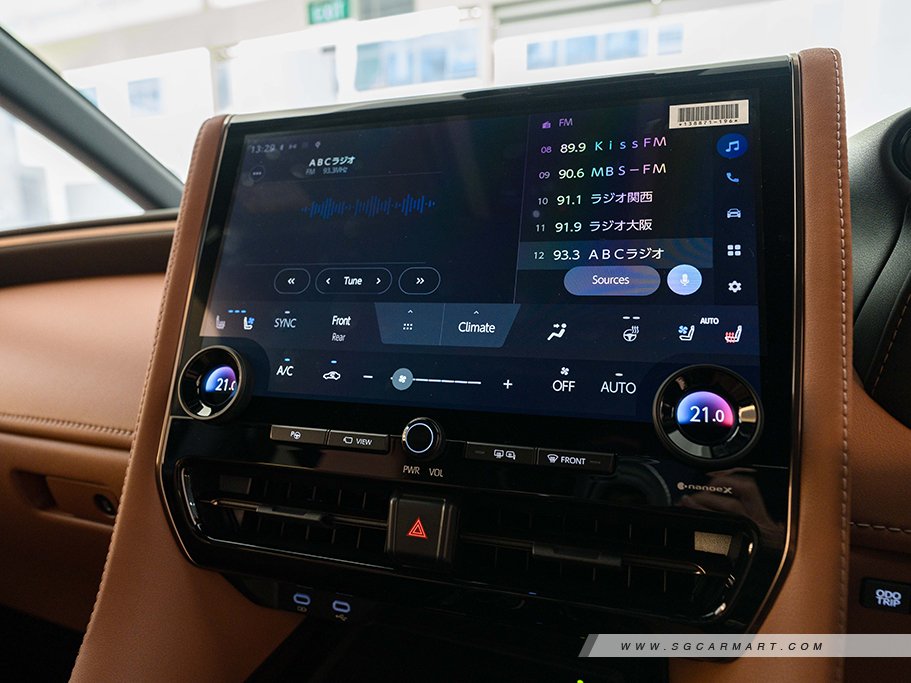 https://i.i-sgcm.com/new_cars/cars/21989/21989_g20
