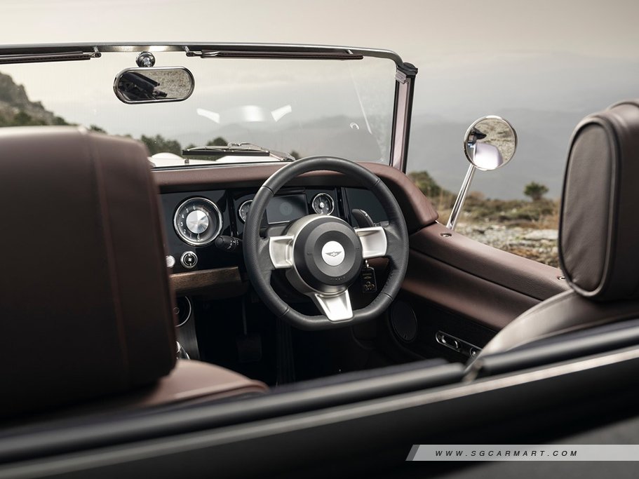 https://i.i-sgcm.com/new_cars/cars/21990/21990_g12