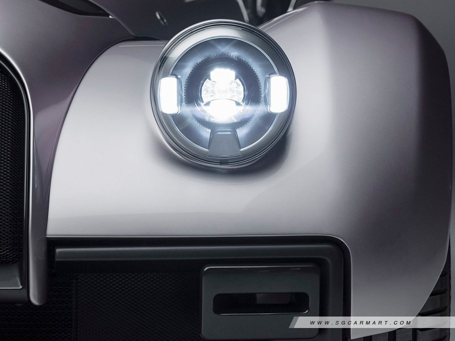 https://i.i-sgcm.com/new_cars/cars/21990/21990_g9