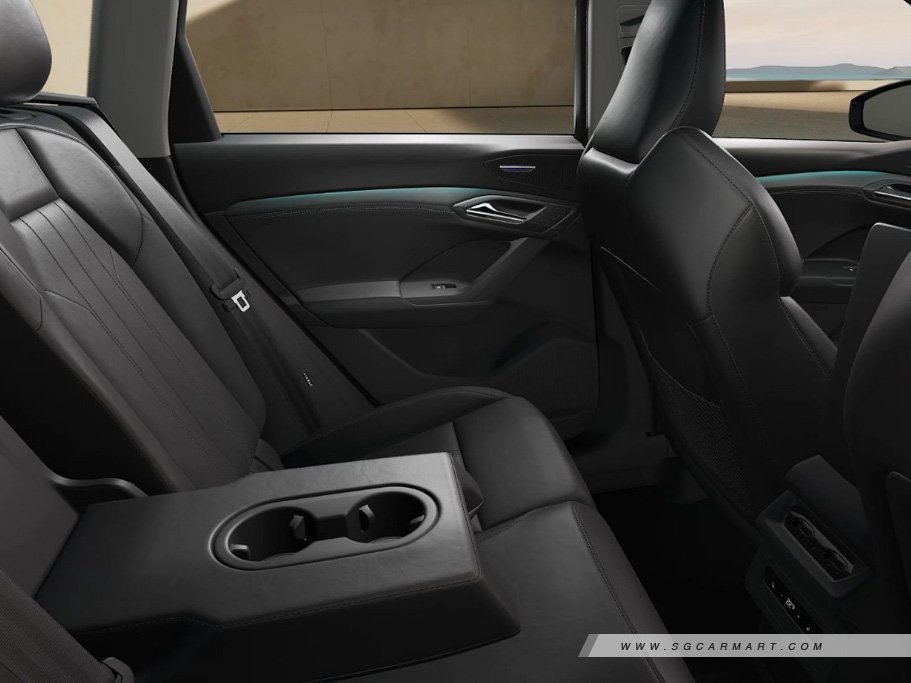 https://i.i-sgcm.com/new_cars/cars/21992/21992_g10