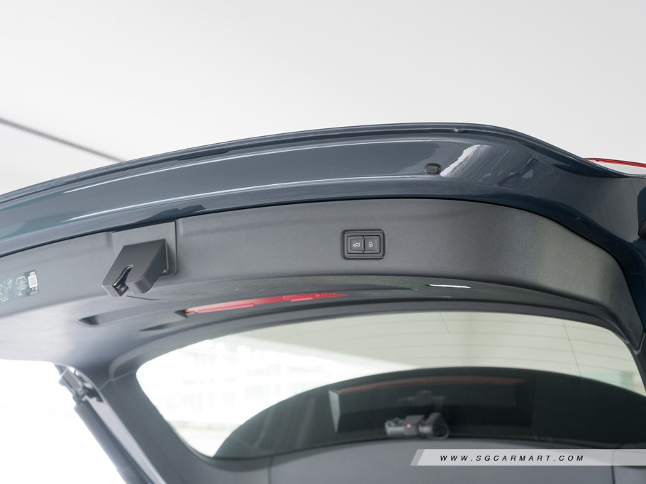 https://i.i-sgcm.com/new_cars/cars/21992/21992_g36