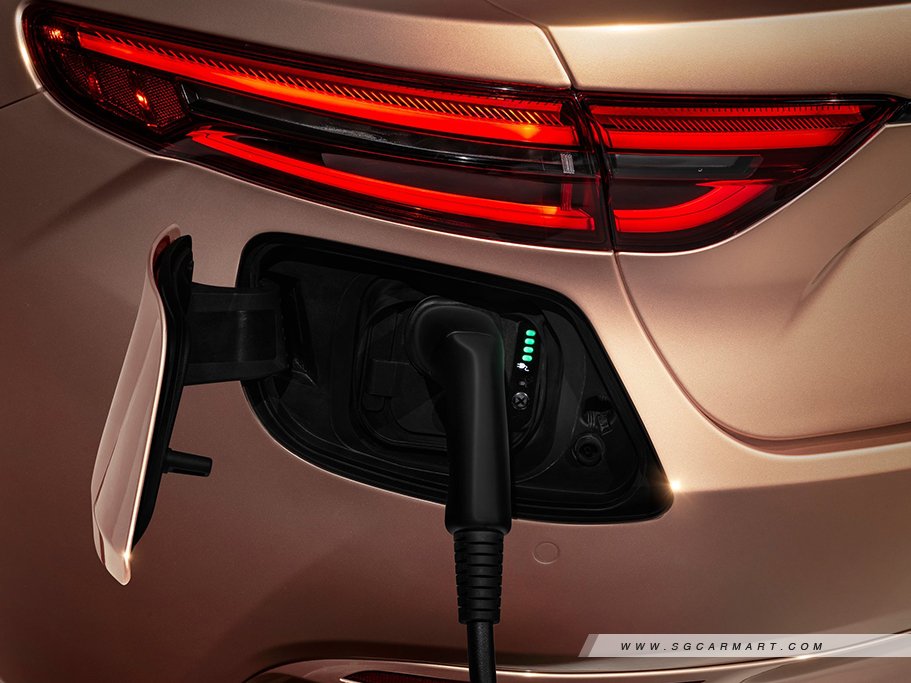 https://i.i-sgcm.com/new_cars/cars/21994/21994_g12