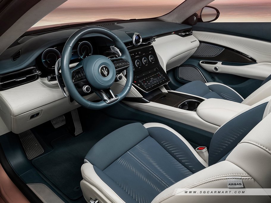 https://i.i-sgcm.com/new_cars/cars/21994/21994_g15