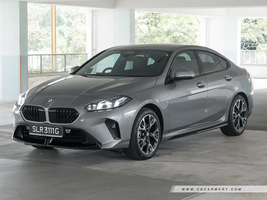 https://i.i-sgcm.com/new_cars/cars/22002/22002_g15