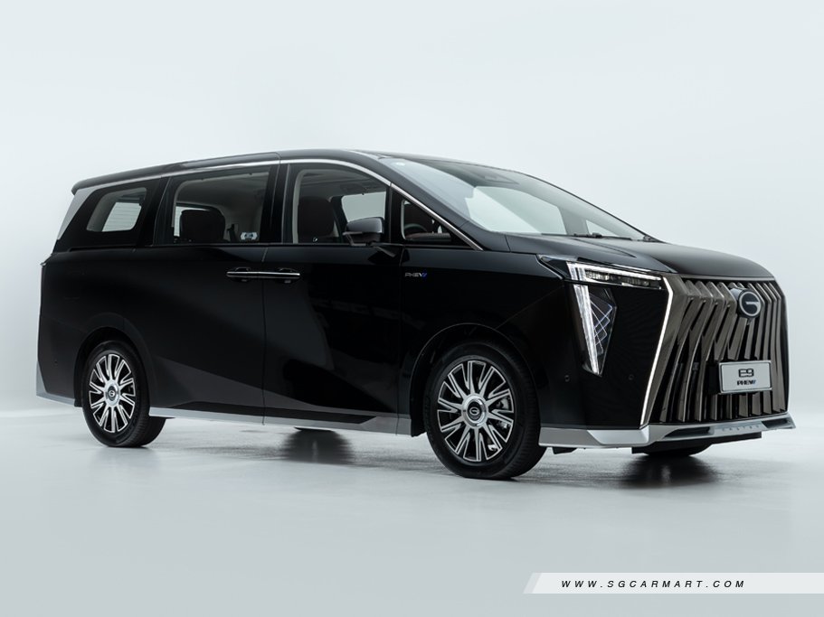 https://i.i-sgcm.com/new_cars/cars/22005/22005_g1