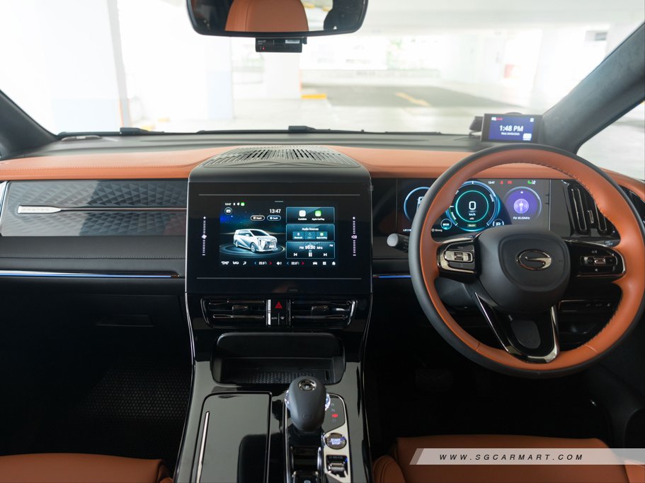 https://i.i-sgcm.com/new_cars/cars/22005/22005_g21