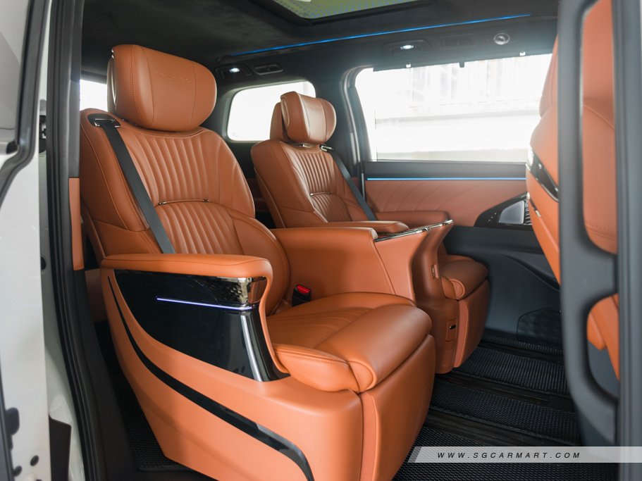https://i.i-sgcm.com/new_cars/cars/22005/22005_g39