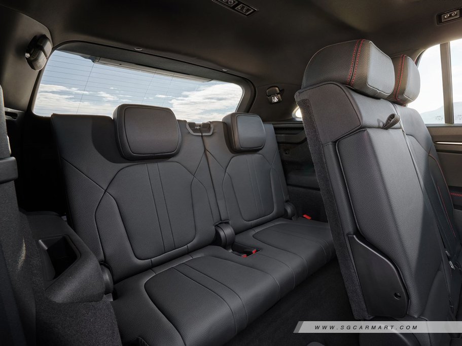 https://i.i-sgcm.com/new_cars/cars/22007/22007_g11