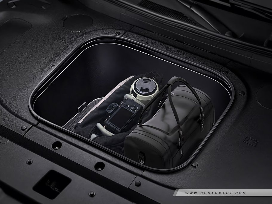 https://i.i-sgcm.com/new_cars/cars/22011/22011_g14