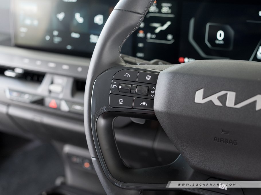 https://i.i-sgcm.com/new_cars/cars/22011/22011_g25