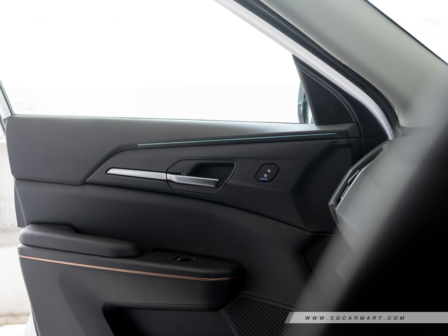 https://i.i-sgcm.com/new_cars/cars/22011/22011_g32