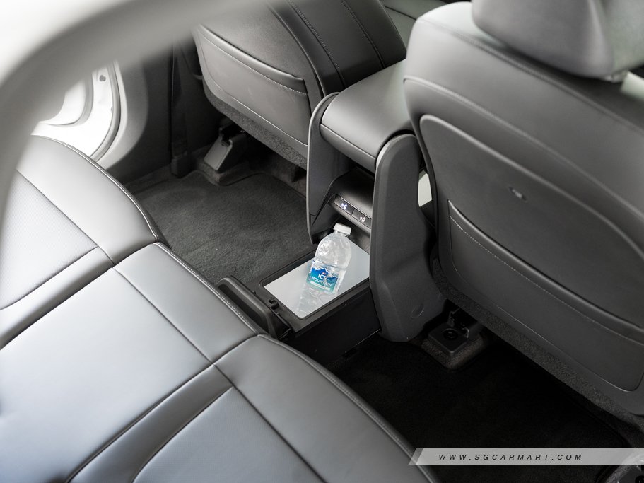https://i.i-sgcm.com/new_cars/cars/22011/22011_g37