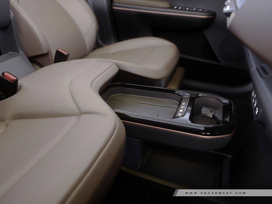 https://i.i-sgcm.com/new_cars/cars/22011/22011_g6