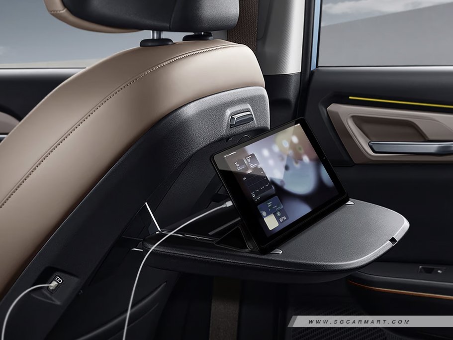 https://i.i-sgcm.com/new_cars/cars/22011/22011_g8