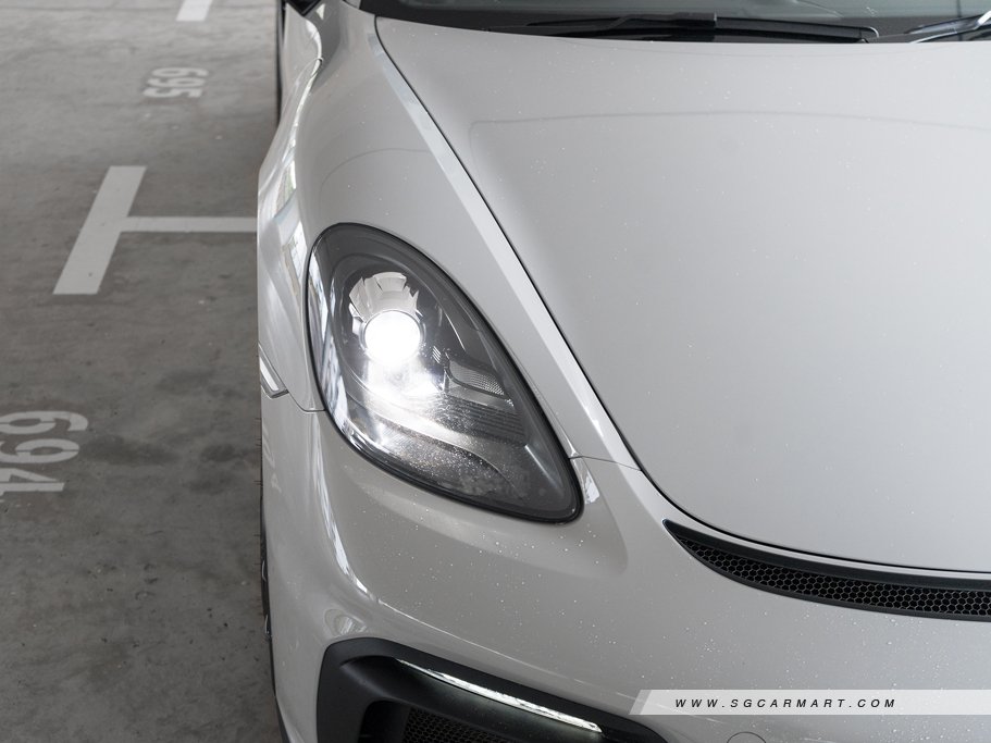 https://i.i-sgcm.com/new_cars/cars/22012/22012_g15