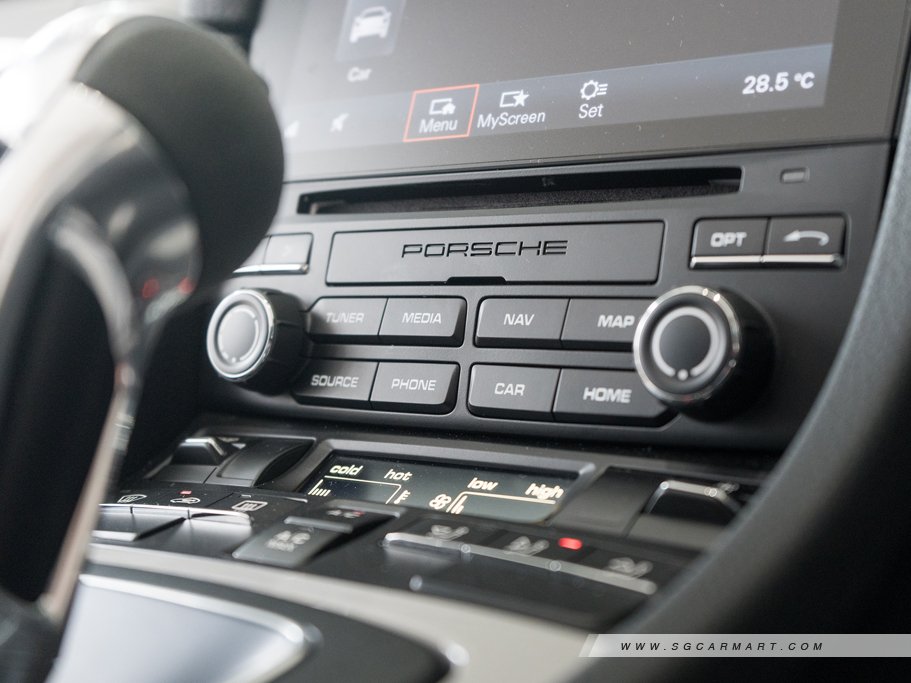 https://i.i-sgcm.com/new_cars/cars/22012/22012_g27