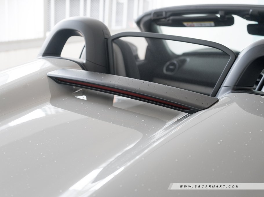 https://i.i-sgcm.com/new_cars/cars/22012/22012_g34