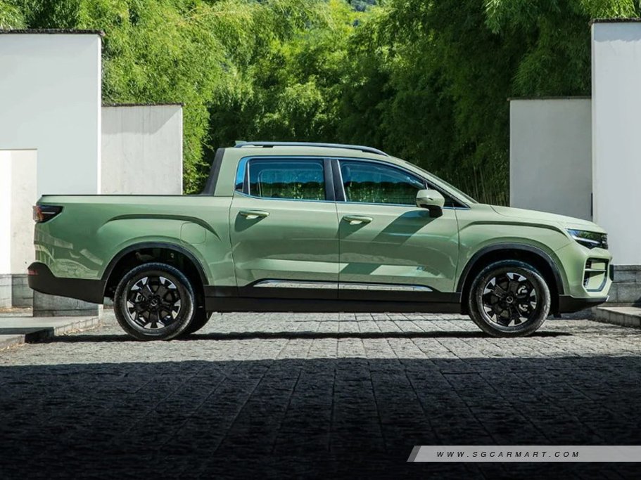 https://i.i-sgcm.com/new_cars/cars/22013/22013_g4