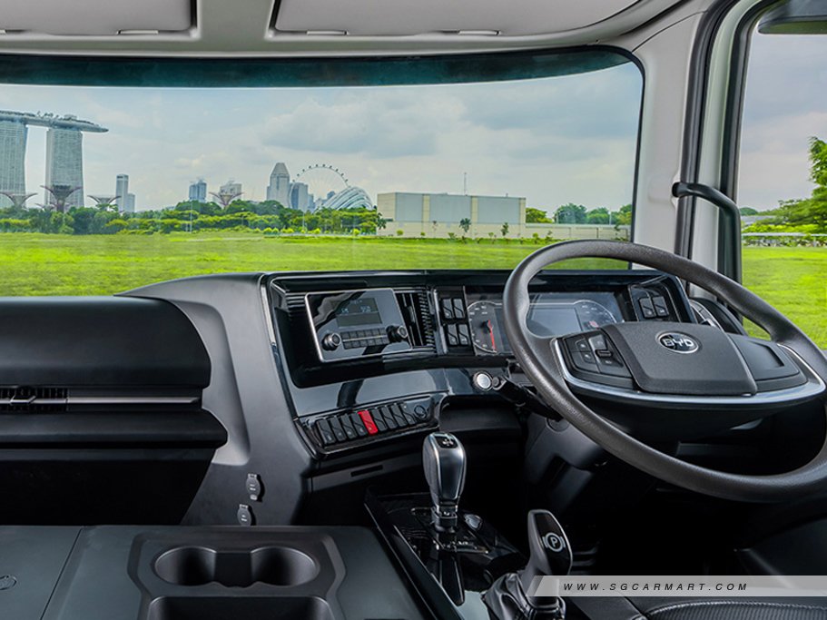 https://i.i-sgcm.com/new_cars/cars/22014/22014_g7