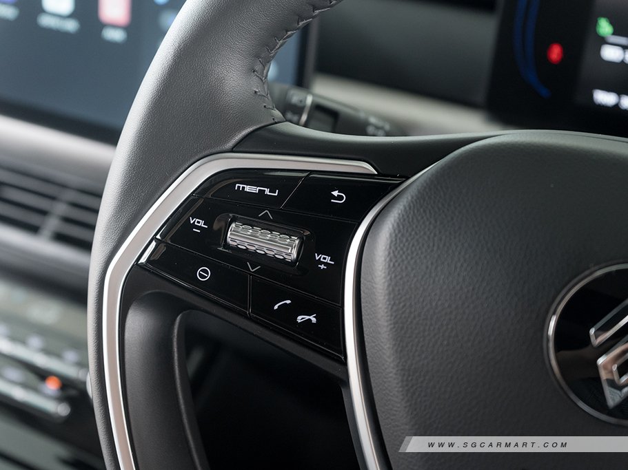 https://i.i-sgcm.com/new_cars/cars/22022/22022_g23