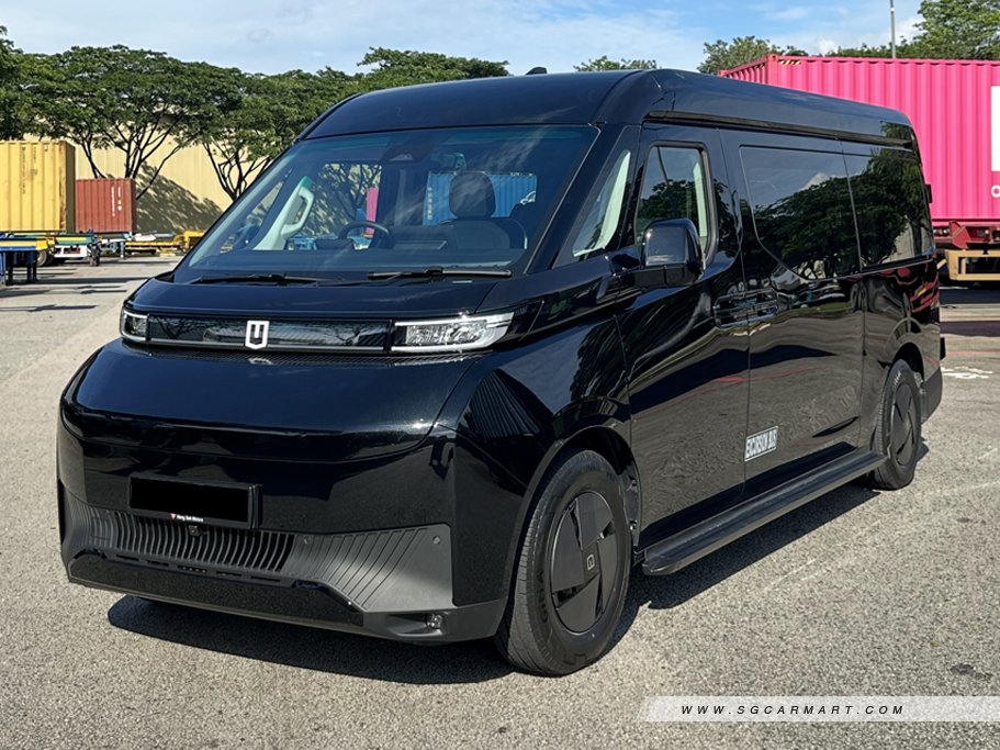 https://i.i-sgcm.com/new_cars/cars/22023/22023_g1