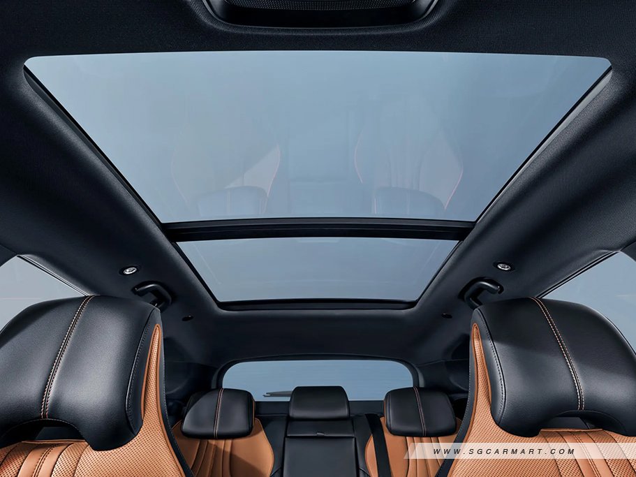 https://i.i-sgcm.com/new_cars/cars/22025/22025_g15