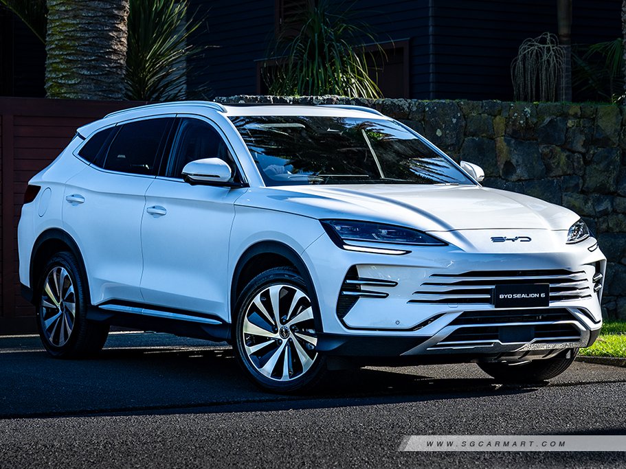 https://i.i-sgcm.com/new_cars/cars/22025/22025_g1