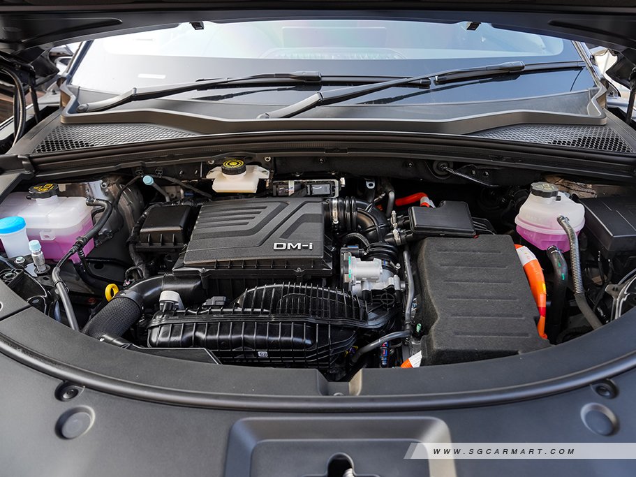 https://i.i-sgcm.com/new_cars/cars/22025/22025_g20