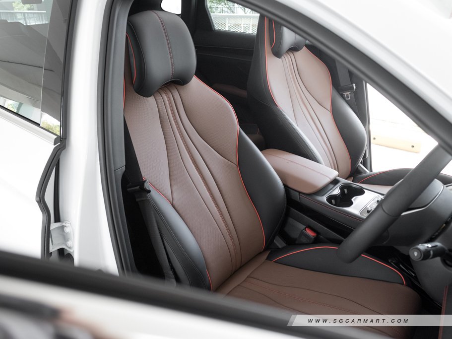 https://i.i-sgcm.com/new_cars/cars/22025/22025_g40