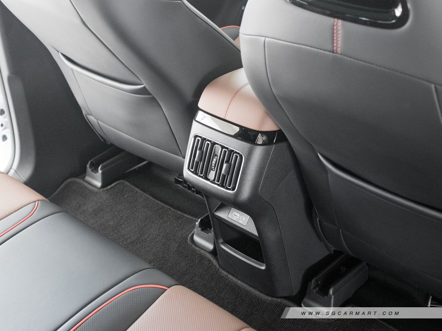 https://i.i-sgcm.com/new_cars/cars/22025/22025_g41