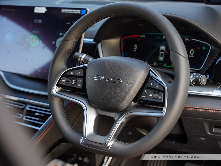 https://i.i-sgcm.com/new_cars/cars/22025/22025_g7