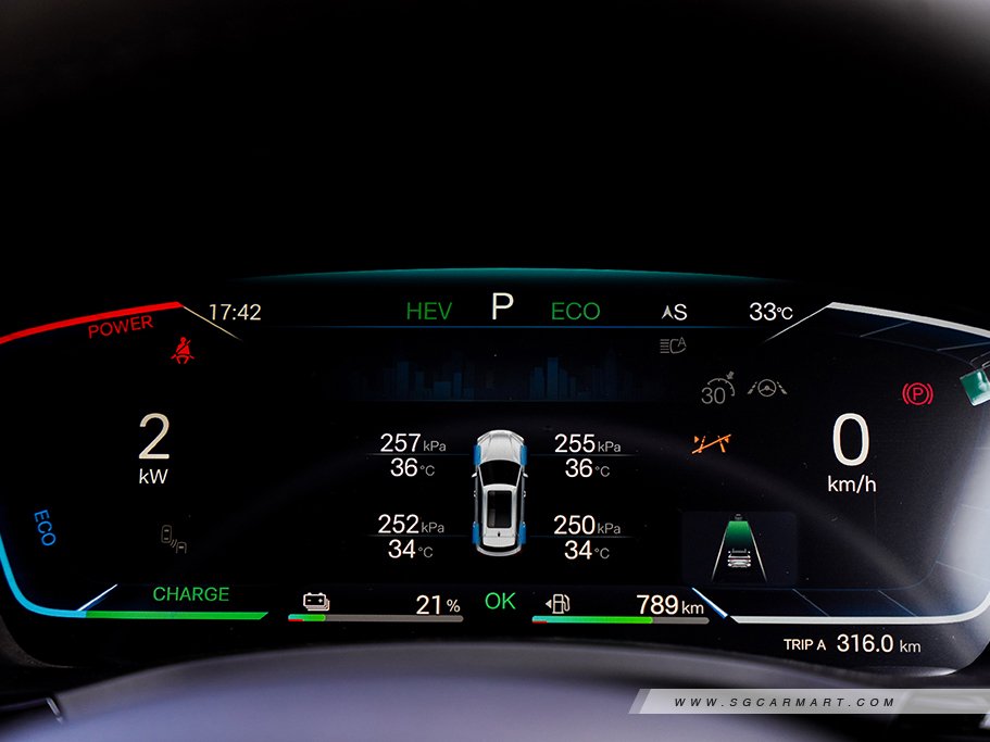 https://i.i-sgcm.com/new_cars/cars/22025/22025_g8
