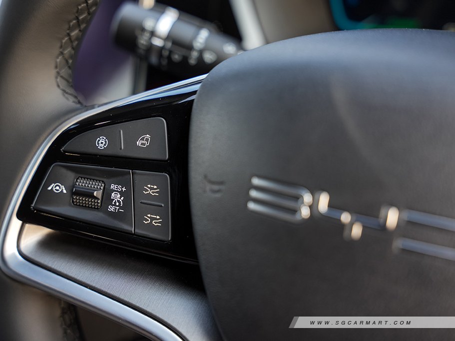 https://i.i-sgcm.com/new_cars/cars/22025/22025_g9